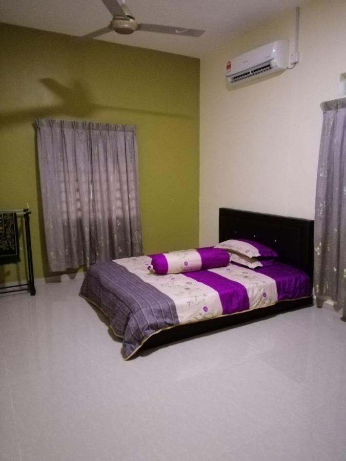 Homestay Pantai Remis Jeram (Selangor) Bagian luar foto